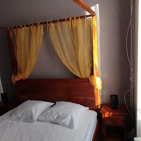 Mon Repos 3 Apartamento *